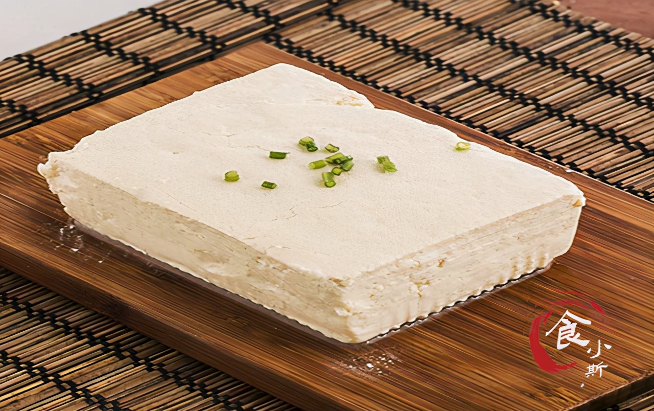 天底下那么多的物质，为什么只有卤水能点豆腐？到底是什么原理？