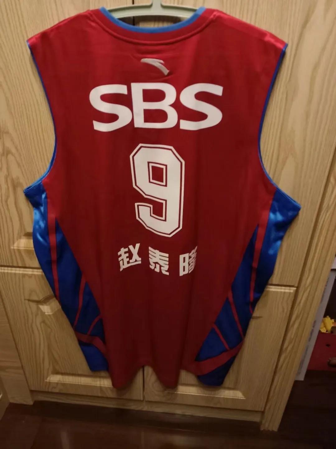 cba福建队哪个球服是主场（CBA福建队球衣和背后的那些人那些事（三）小将“扣篮王”赵泰隆）