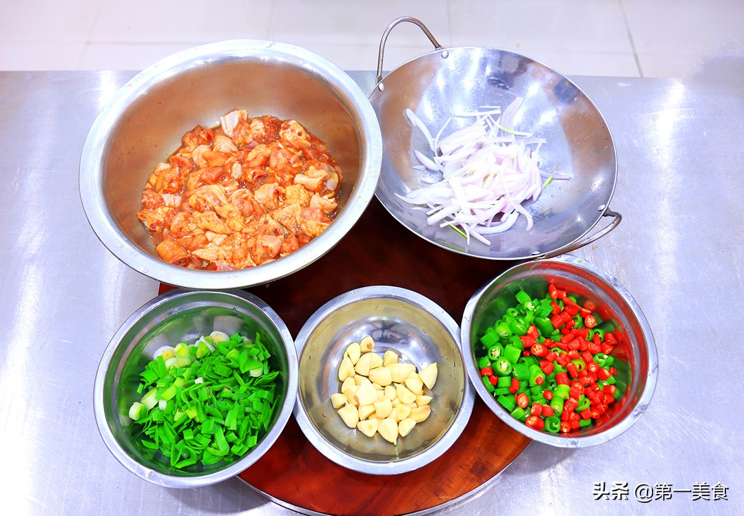 图片[4]-【干锅鸡】做法步骤图 其实很简单 厨师长告诉你做法-起舞食谱网