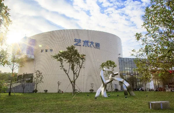 成都学霸女神！辅修英语双学位，本科发论文、拿全国特等奖，如今保送985研究生！