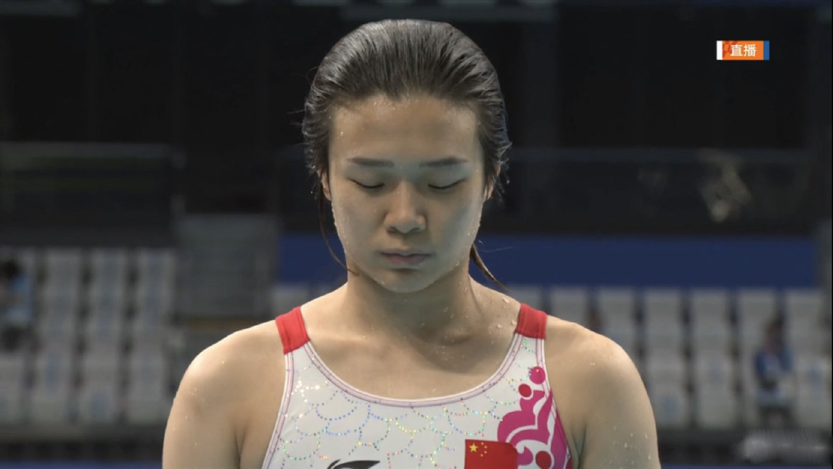 郭晶晶和吴敏霞哪个成就高(回顾中国历代"跳水女皇":伏明霞13岁夺冠