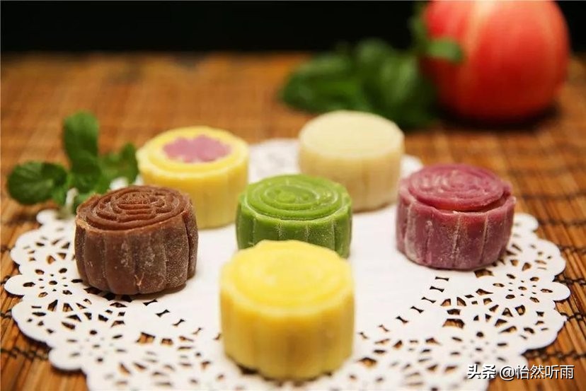 做个有文化的吃货，十首优美的描写月饼的古诗词，欣赏一下