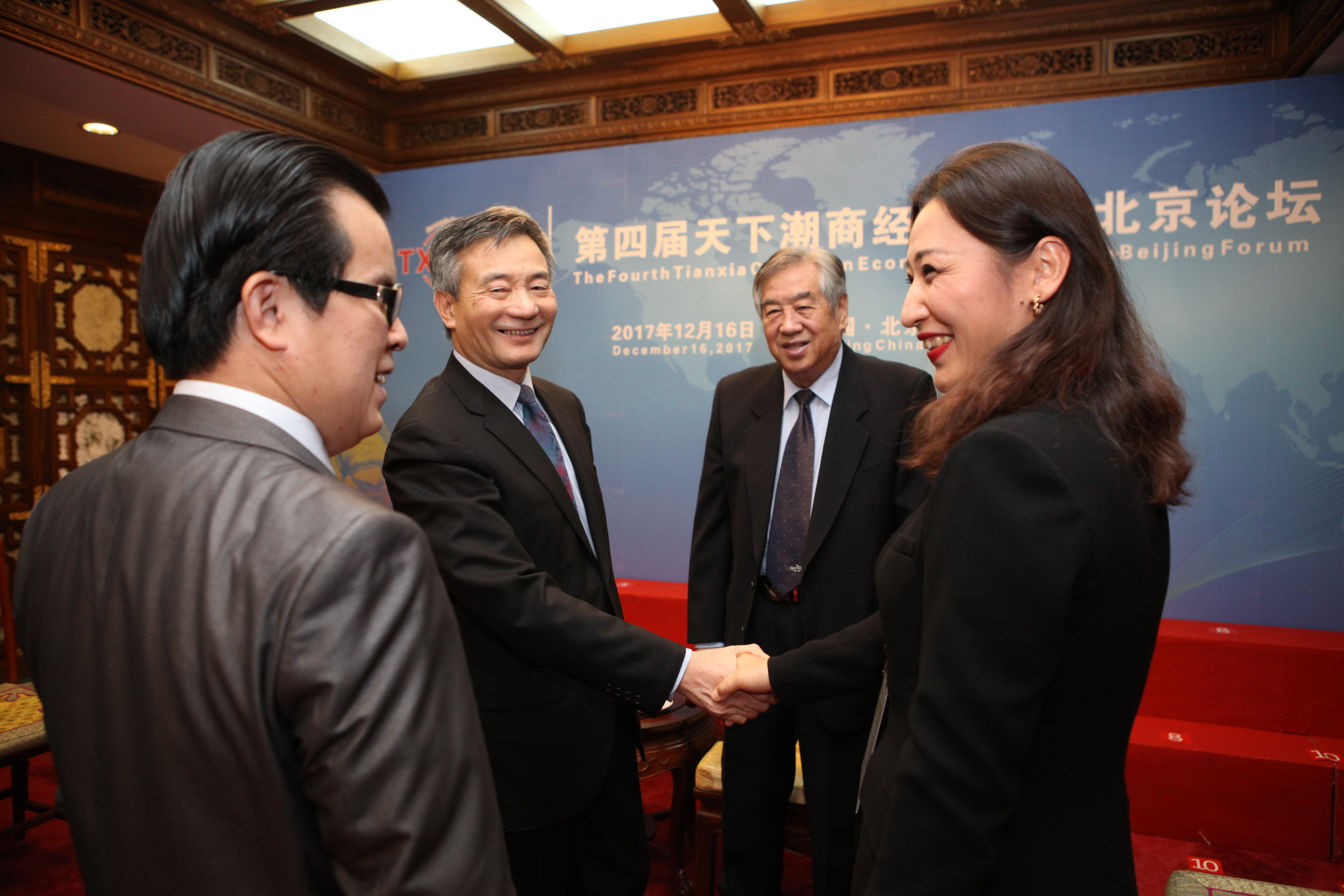 最美大学女校长——姜虹的人生路