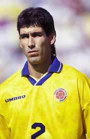 哥伦比亚世界杯被杀（在世界杯踢进一个乌龙球，回国被枪杀，哥伦比亚球星埃斯科巴）