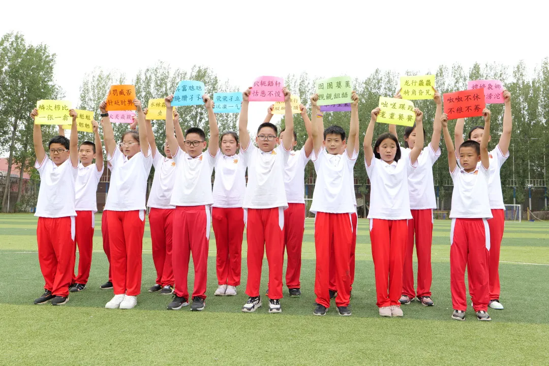 昌平区凯博外国语学校这个中秋孩子们有点甜
