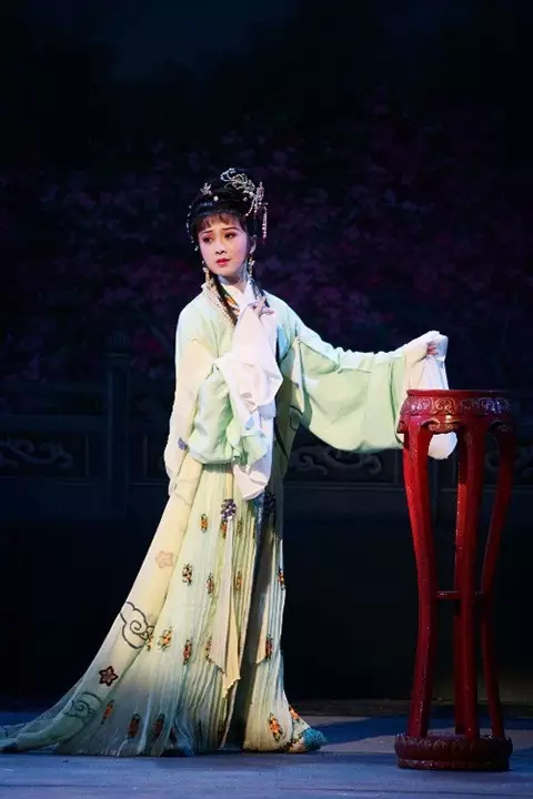 「美文」戏曲之美，美在唱词