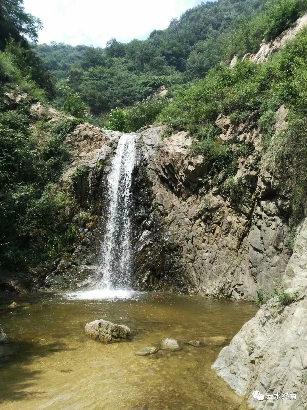 泉水和小溪哪个大(爱茶的西安人，应该知道的终南山好水)