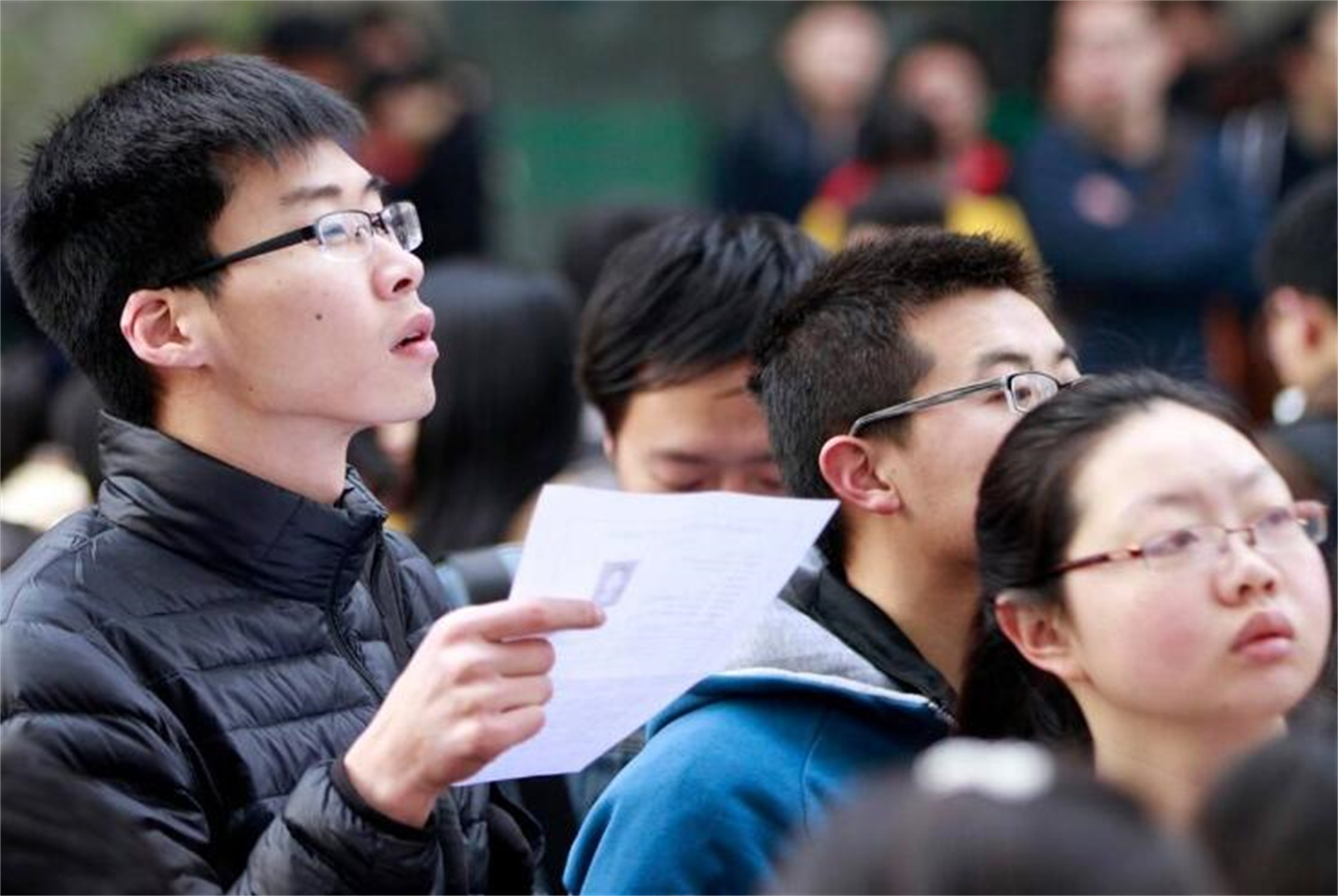 21年高考迎来地震式改革，考生欲哭无泪，换一届“坑”行不行？