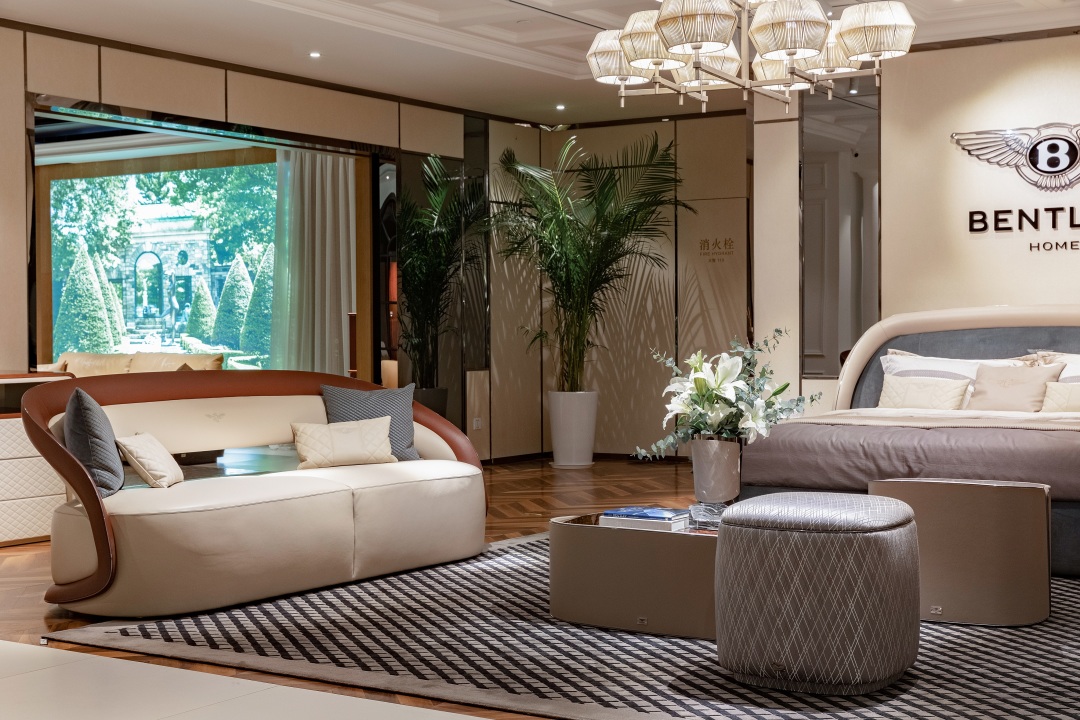 看完宾利的七个客厅，“奢”的标准再次被刷新