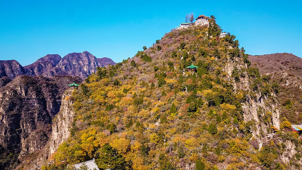 油画秋天，这里的叶子快红啦！是时候寻一场北京秋日之旅了