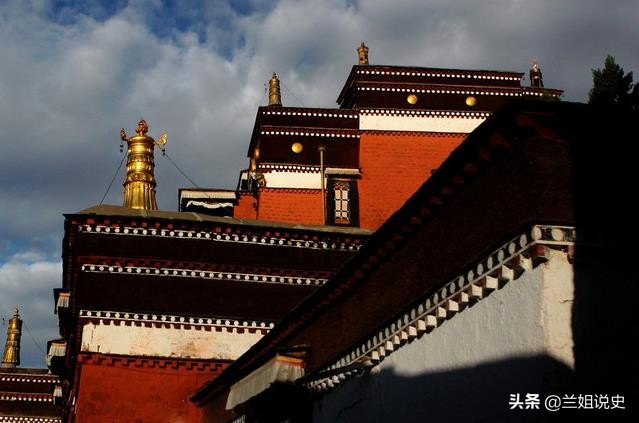 扎什伦布寺，日喀则的藏传佛教圣地