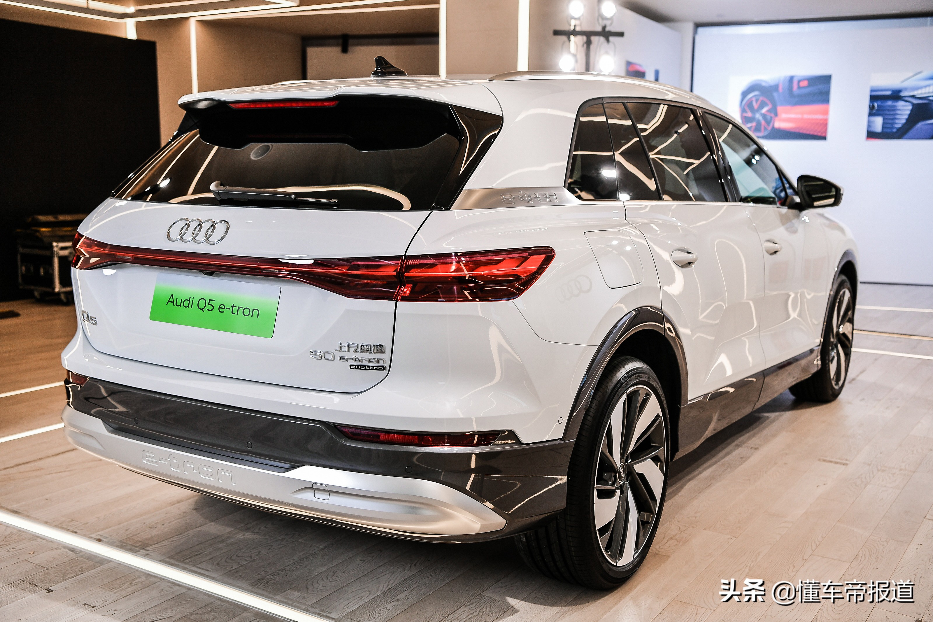 新车 | 比Q5L实用！奥迪Q5 e-tron电动SUV发布，提供大6座/7座布局
