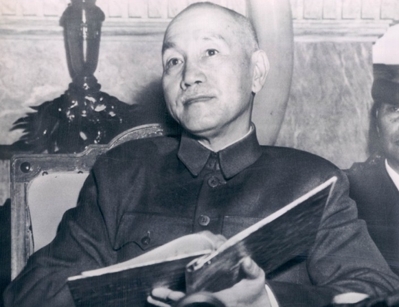 1953年乡村教师被判死刑，行刑前委屈大喊：我为江姐做过很多事