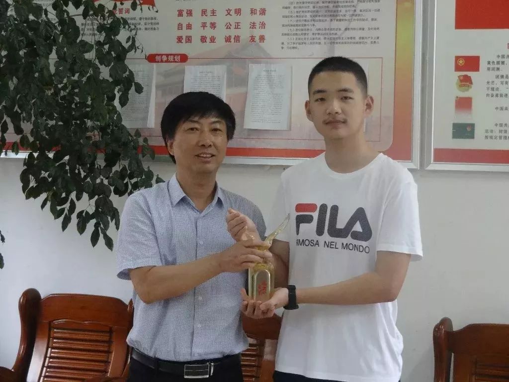 泰州中考最高分的学霸长啥样？速来围观