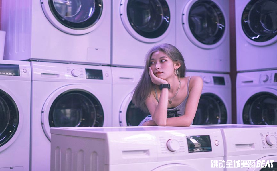 一对一舞蹈培训（零基础更适合选择舞蹈私教一对一的培训）