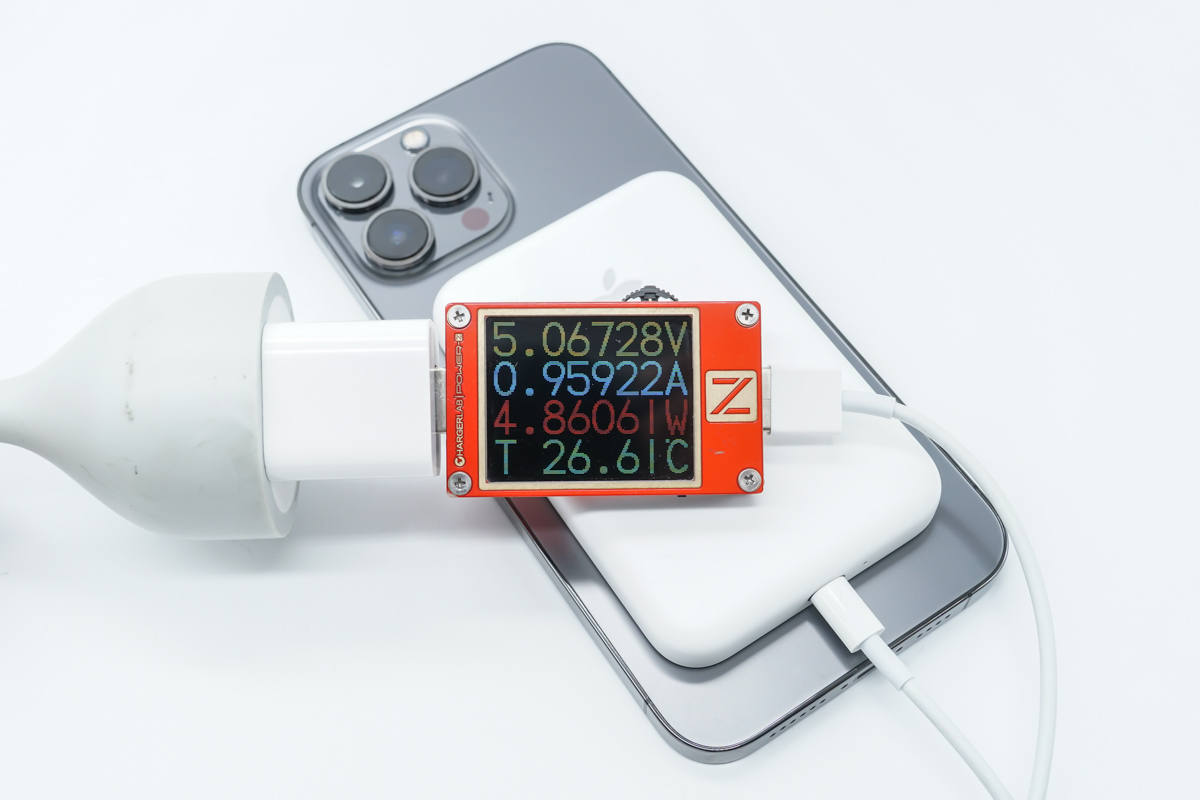 天干物燥小心火烛！苹果、华强北 MagSafe 行动电源横向对比
