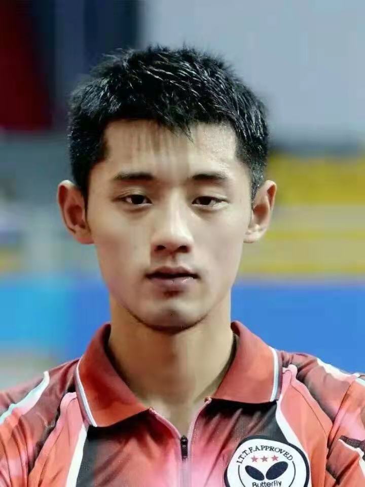 张继科拿过几次冠军(撕衣服,踢挡板,445天获得"大满贯"的张继科是怎样