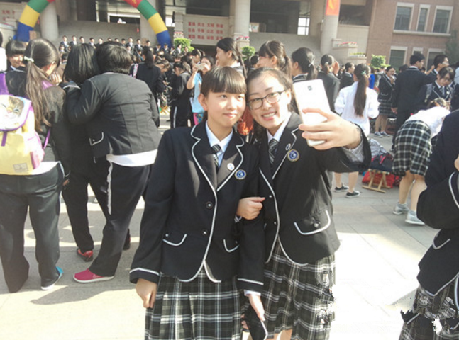 各省市“校服”大盘点，五颜六色有丑有美，你学校校服属于哪类？