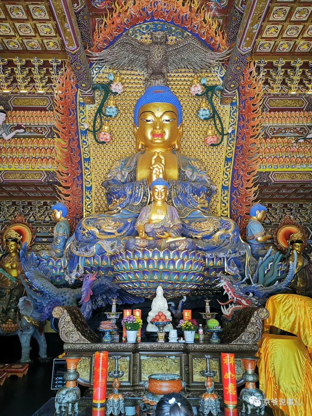 造型夸张,佛像诡异的千年古寺——白瀑寺