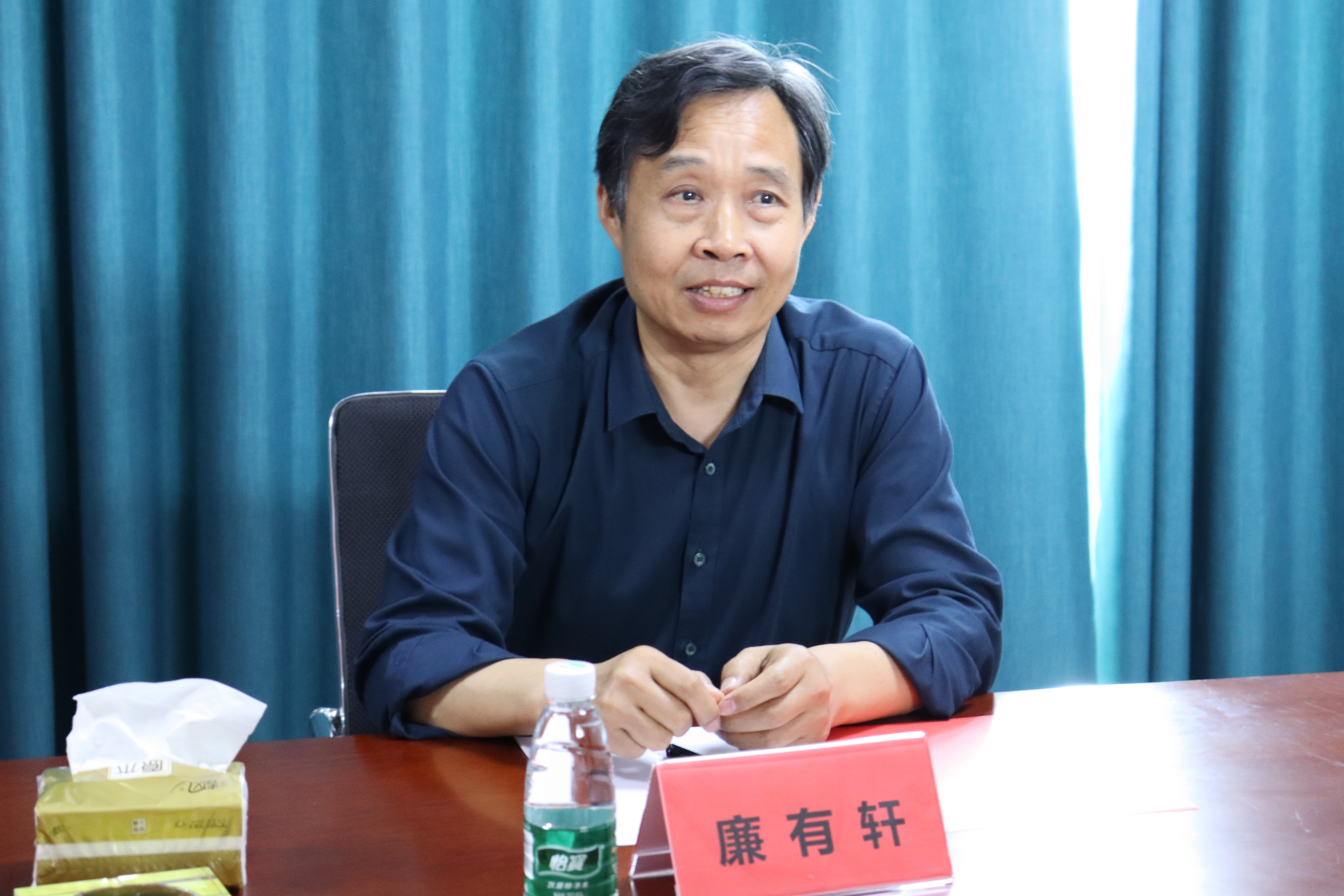 河南工程學(xué)院與沁潤澤環(huán)保簽署校企合作協(xié)議并授牌(圖3)