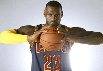 nba选秀为什么那么多（为啥NBA选秀一直在加人，但是联盟人数总数没变？）