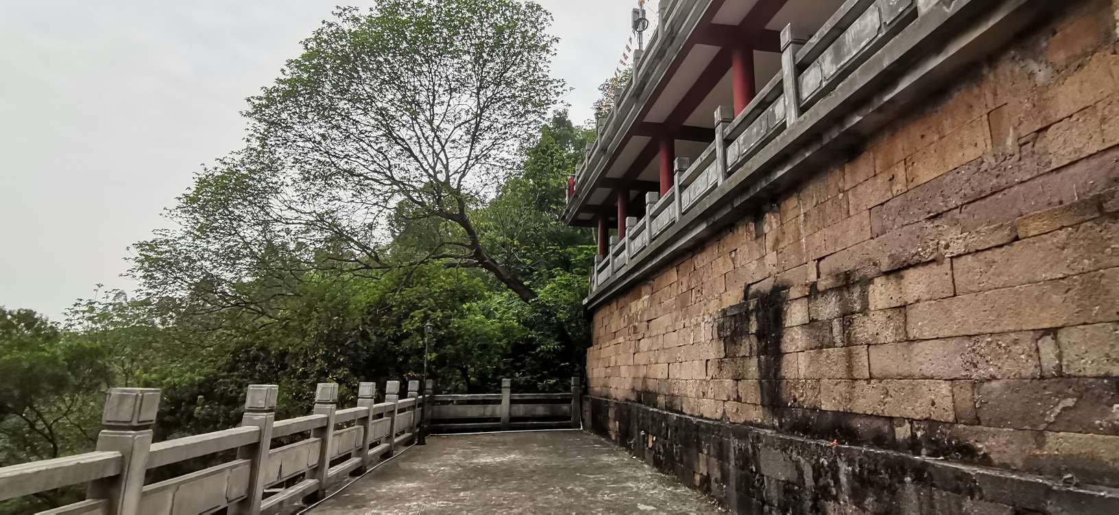 一起去登山登山，礼拜光观音堂