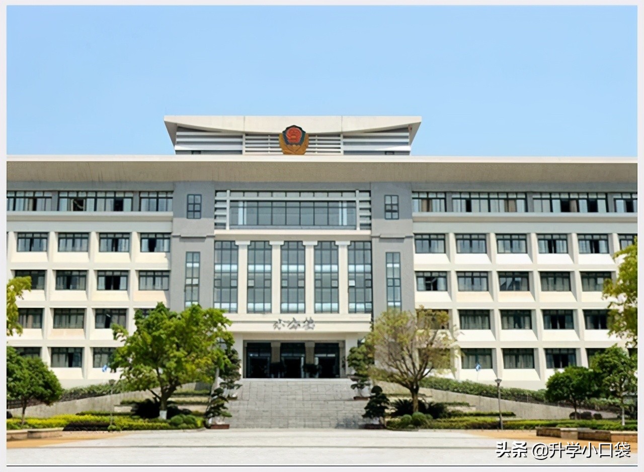 重庆邮电大学研究生好考吗（重庆这所二本高校很）