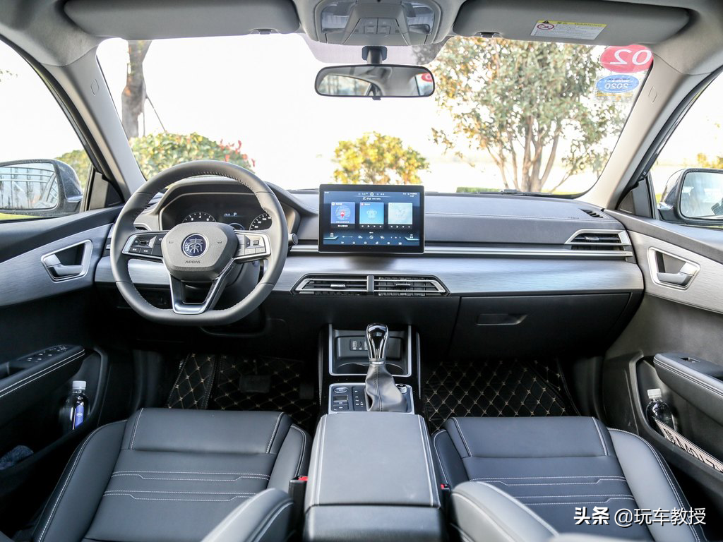 10万落地只能选英朗？不！这几款中国车型更出色