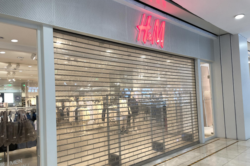 济南多家商场关闭hm实体店hm实体店关闭