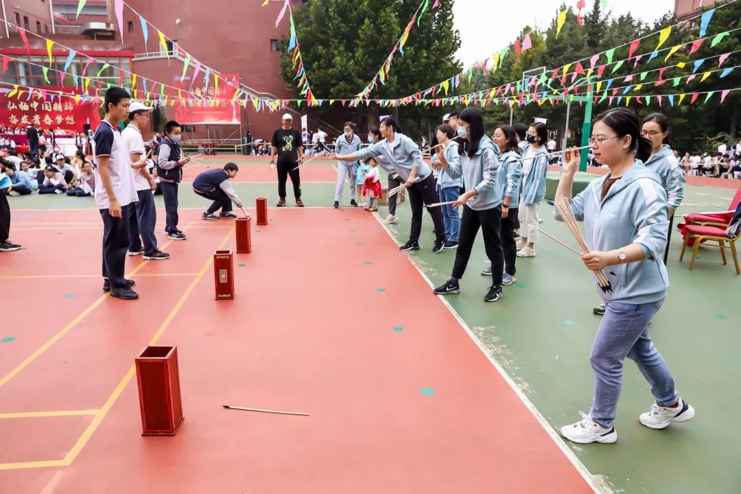 北京市建华实验学校第三届秋季运动会成功举办