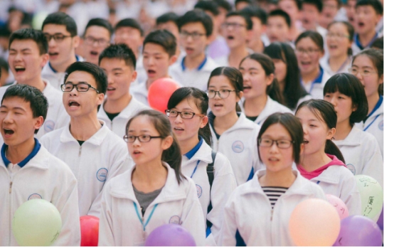 “职高生”期末试卷曝光，阅卷老师看了直摇头，跟普高生差远了