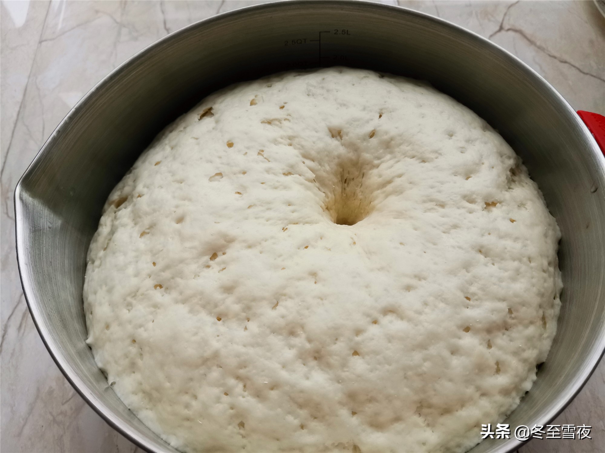 卷心菜包子馅怎么做好吃（包菜和这三个食材做包子贼好吃）