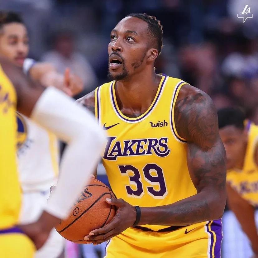 为什么nba中锋罚球都不行(为什么霍华德、奥尼尔、德拉蒙德等力量中锋罚球不准？)