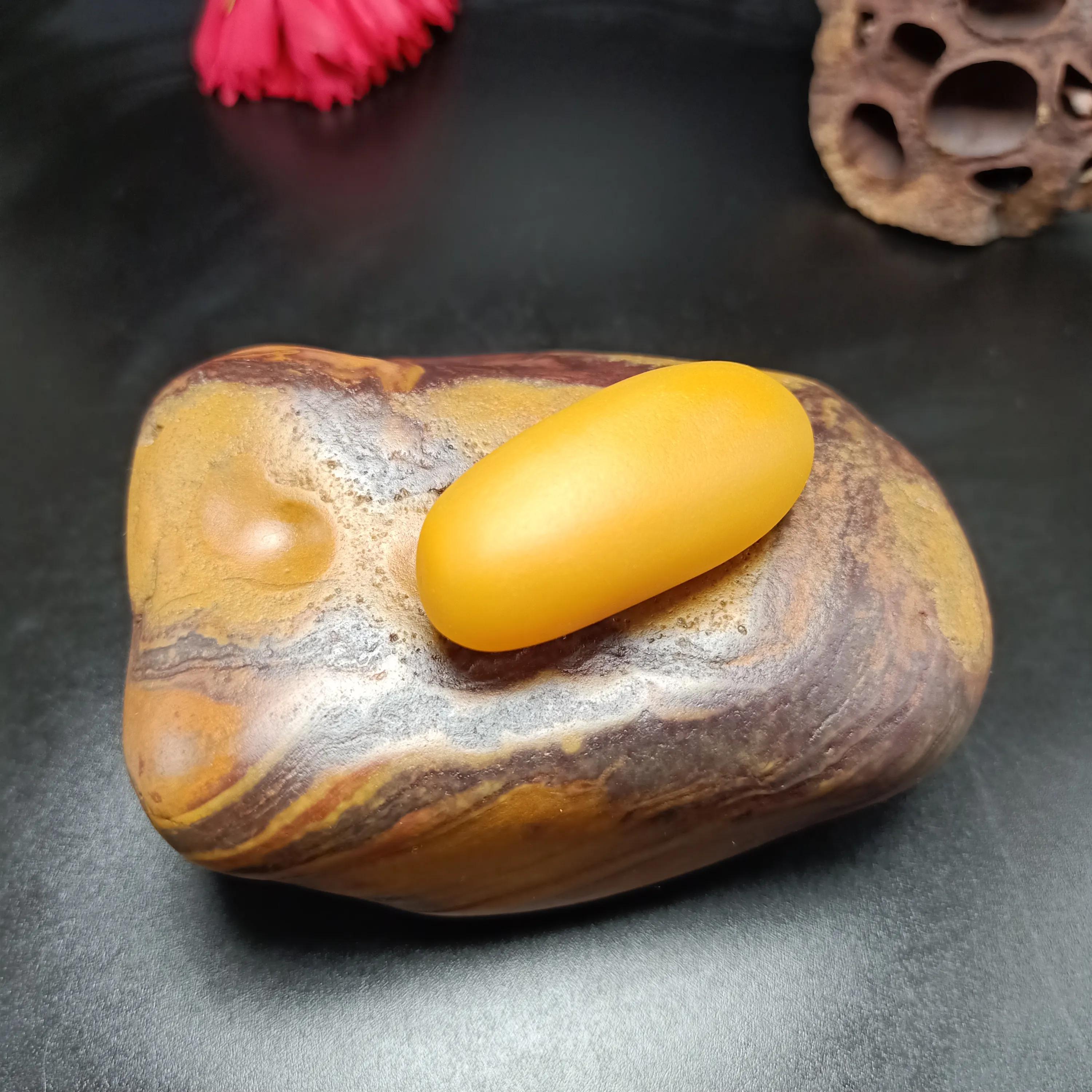 黄蜡石价值高吗,值钱吗?_龙马运势网