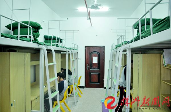 株洲市工业中等专业学校整体搬入职教园新校区 漂亮高端大气