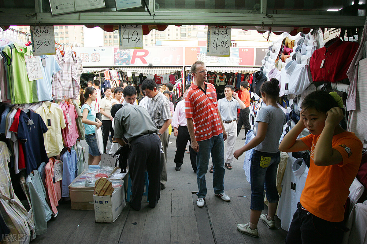 上海那家火到国外的襄阳路服装礼品市场 襄阳服饰礼品市场 - 114货源