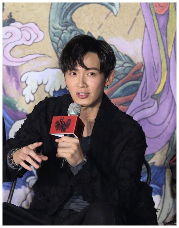 柯景腾发型(柯景腾现状) - oto联盟