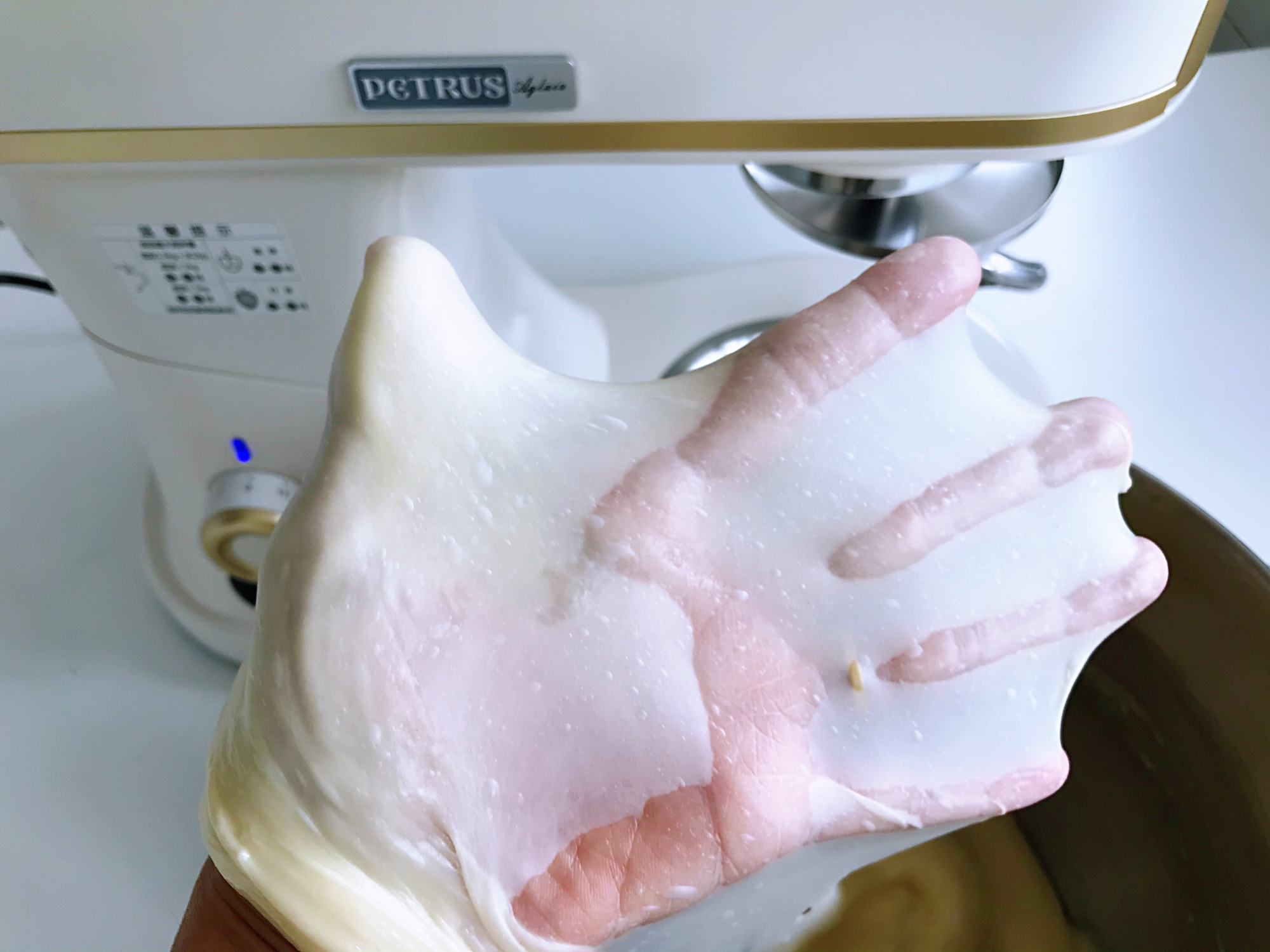 图片[5]-【中筋面粉版本吐司】做法步骤图 暄软又拉丝 放3天也不硬-起舞食谱网