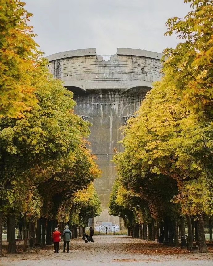 散文：余生，用人生理想，梦的丰满，对抗现实生活的骨感