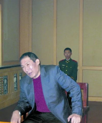 “西北第一高楼”王细牛揭秘：曾在呼和浩特拿地50亩，有8个保镖