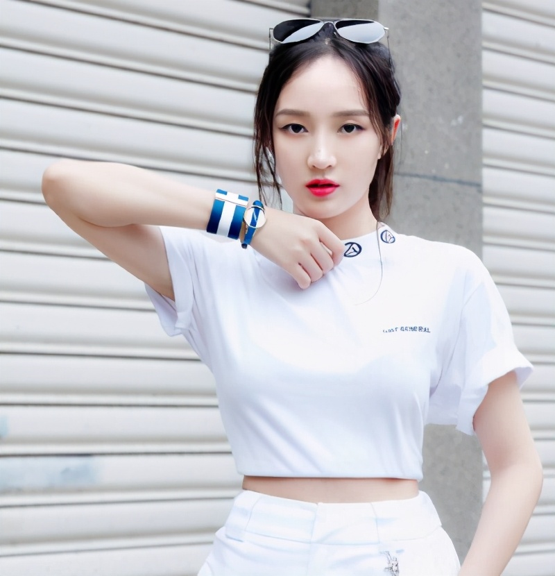 孟佳因发质细软承认戴假发片，发质不好怎么拯救头发造型？