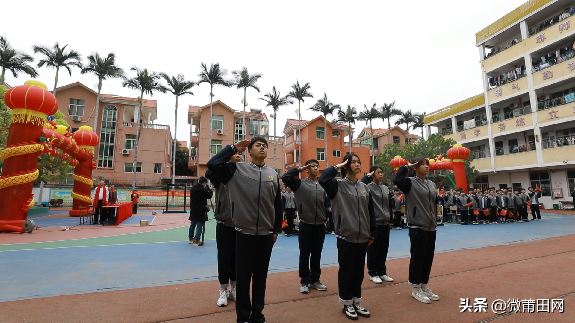 奋力拼搏，决胜中考一银河学校初中部2021年中考百日誓师大会