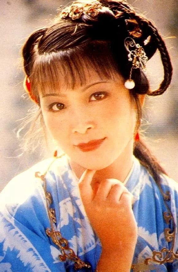 后被丈夫孙绍祖虐待致死)妙玉(王夫人赏识她的佛学修为,请她入住大观