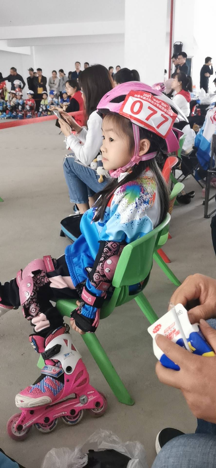 2021年中山广场杯百色市第六届青少年轮滑业余联赛人气王张李欣妍