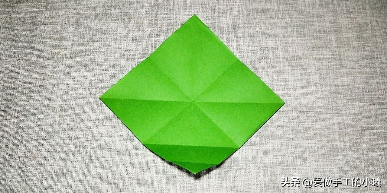 折纸教程：小清新树叶书签折纸图解