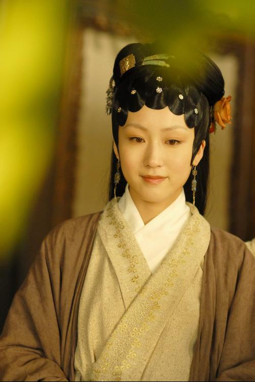 红楼梦中袭人与贾宝玉发生了关系,林黛玉为什么不吃醋反恭喜?