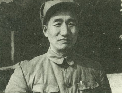 毛主席夸赞“最能打仗”的五位开国将领，都有哪些独家本领？