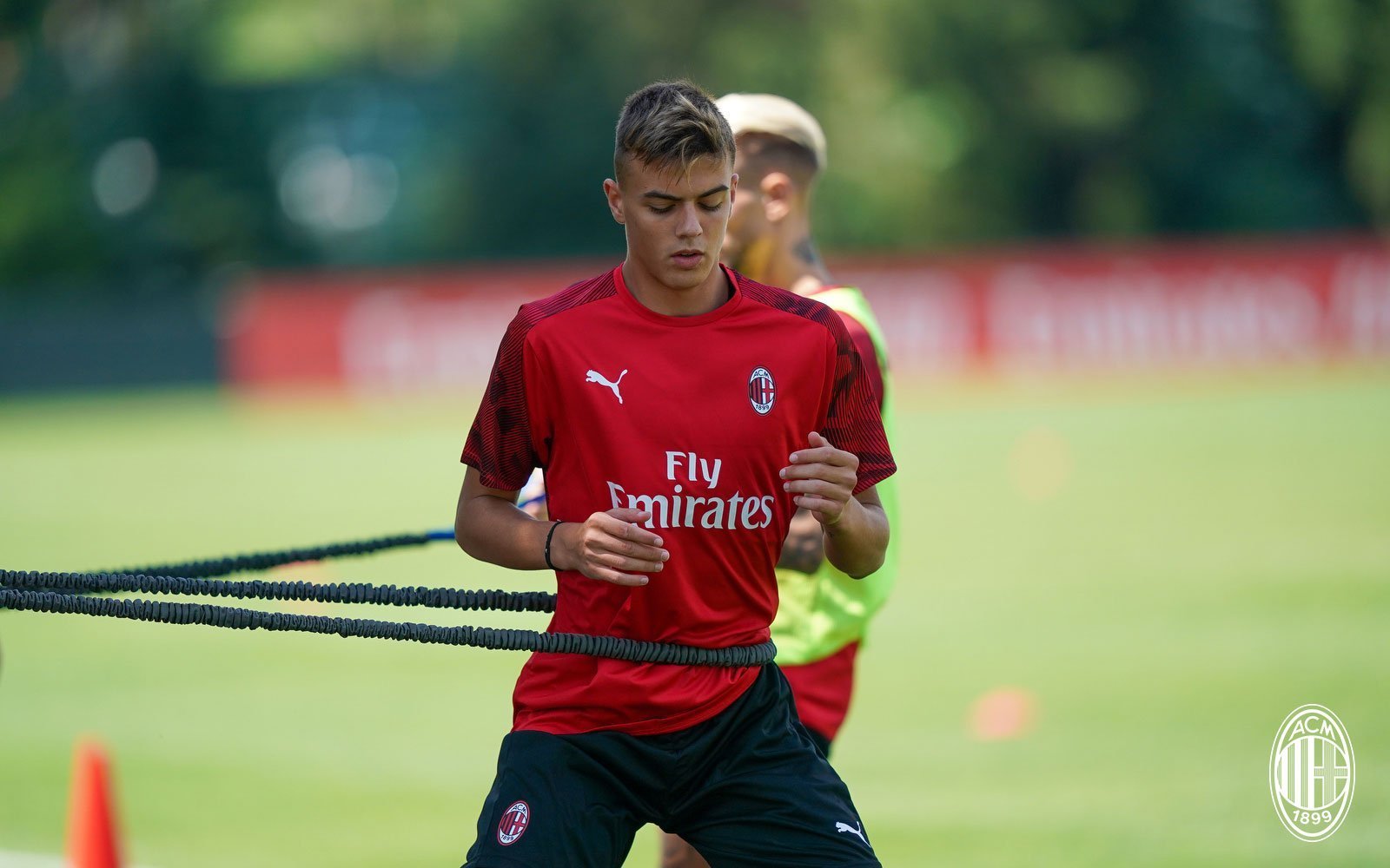 希望小马尔蒂尼不会在今天爆发（一文讲述马尔蒂尼家族编年史，百年意大利足球变迁都在这里）