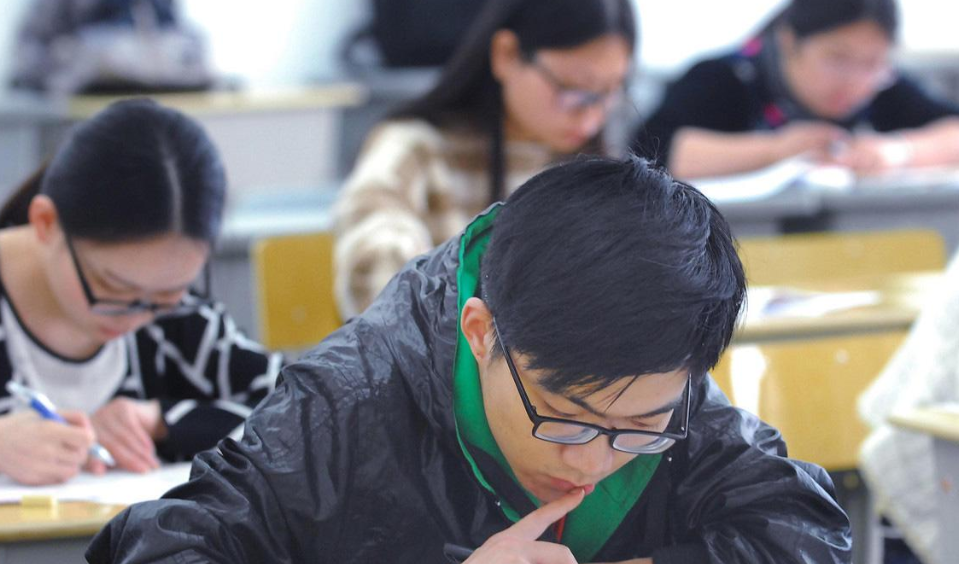 大学期间，比英语四六级“含金量”还高的证书，学生早考早受益