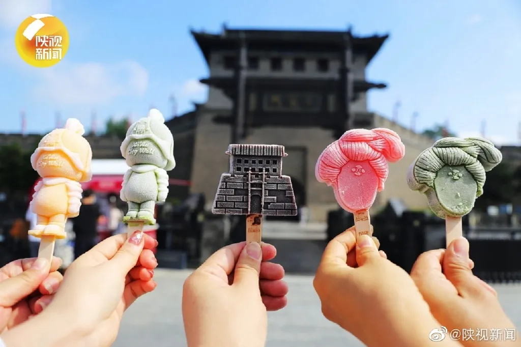 殷墟“出圈”，一口咬下三千年